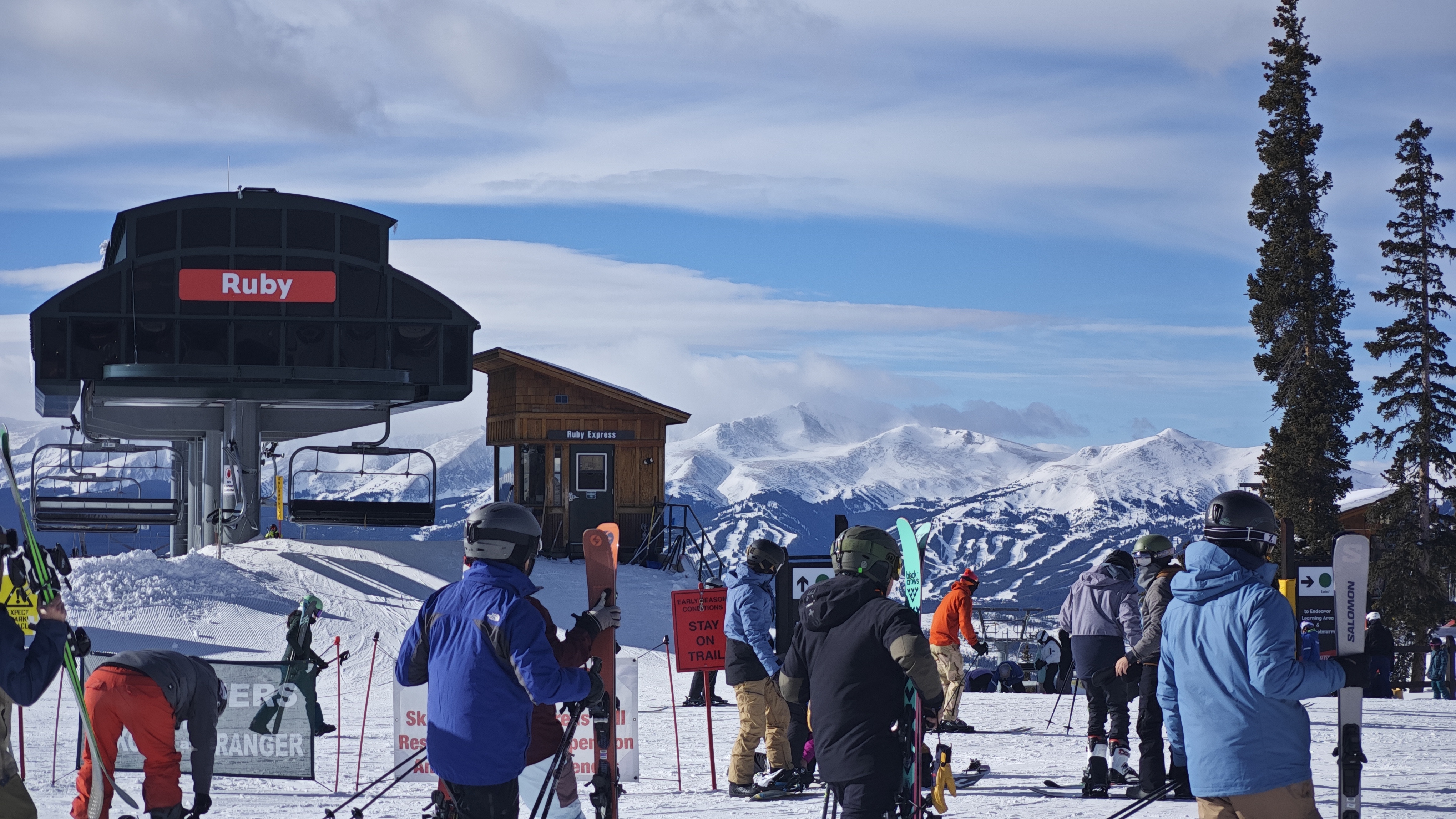 群山环绕的雪场,给 mid-west 大平原的孩子带来了巨大震撼